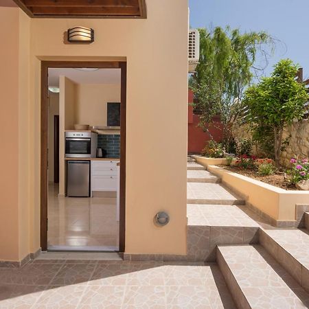 Anna Boutique Apartment Kato Daratso Exterior photo